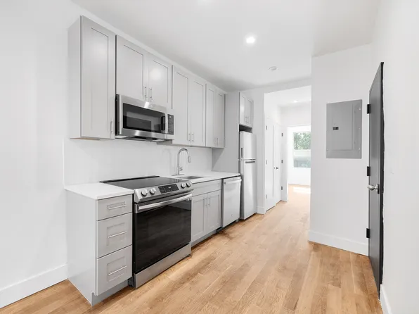 97 Newel Street image 5 of 11