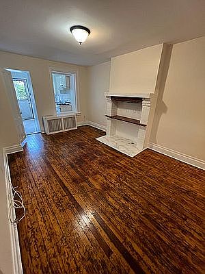 4th image of 4711 6th Ave