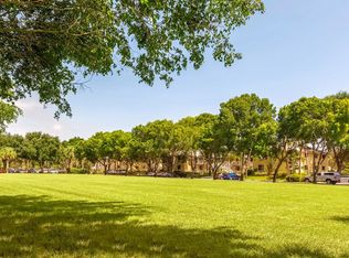 Naples 701 Apartments, Naples, FL 34112