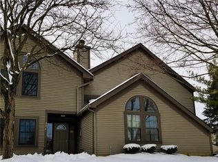 4054 Saint Andrews Ct APT 5, Canfield, OH 44406
