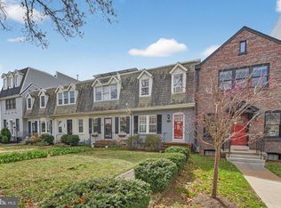 3624 T St NW, Washington, DC 20007