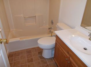 10 Kelly St APT A, Canton, NC 28716