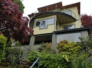 2653 SW Talbot Rd, Portland, OR 97201