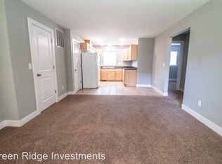 810 Grand Ave NE APT C, Grand Rapids, MI