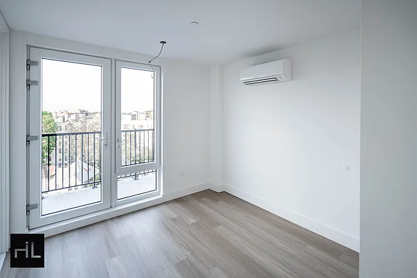 Rented by Highline Residential | media 35