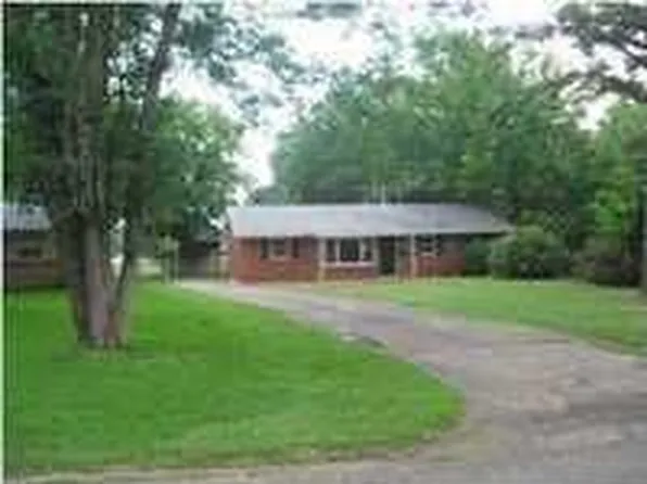 2133 Mona Lisa Dr, Montgomery, AL 36111