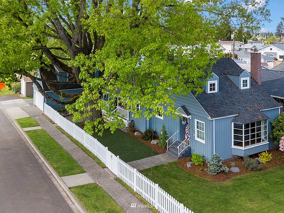 Beautiful Landscaping 