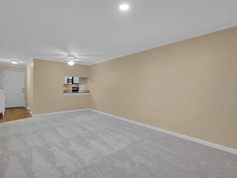 11102 NE 125th Ln #K136 — Photo 7