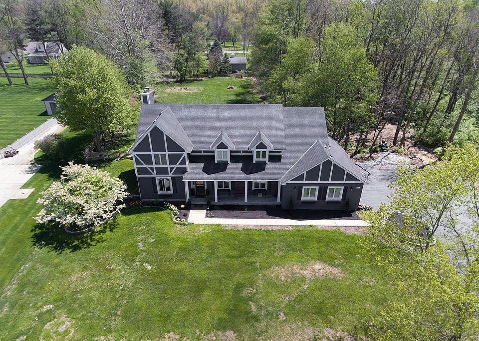 1st image of 4566 Cautela Dr