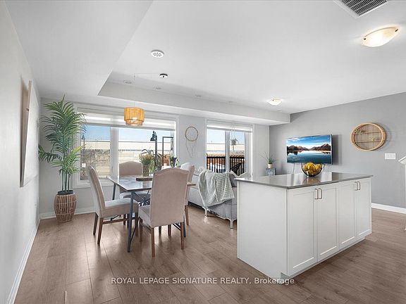 3rd image of 181 William Duncan Rd #8