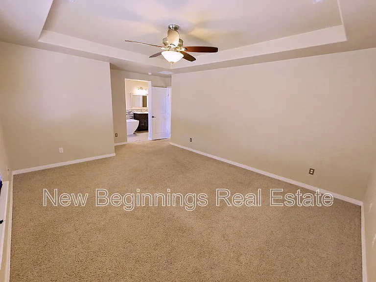 8742 Stony Creek Dr — Photo 17