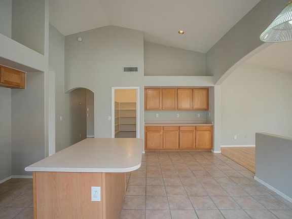 3rd image of 15352 W Jill Ln