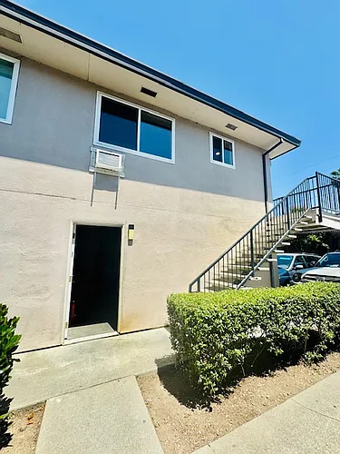 1270 Bouret Dr #4 Photo 1