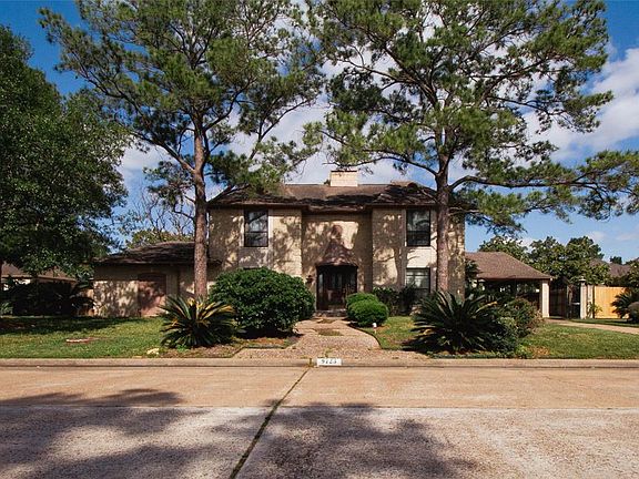 4th image of 9723 Chalford Drive