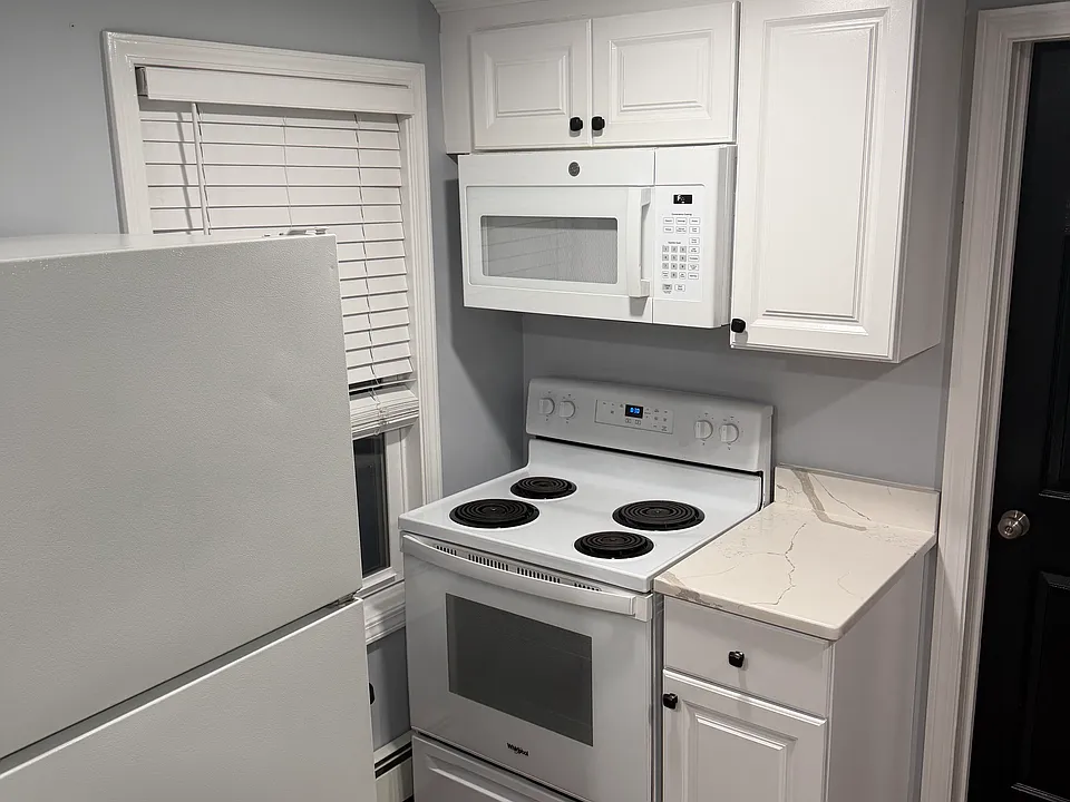 76 Ward St #1