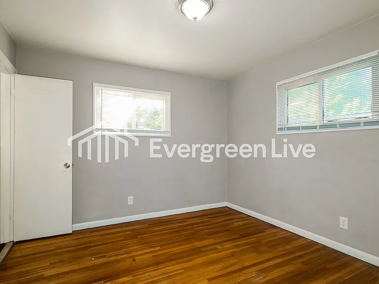 1100 S Waterford Dr — Photo 8