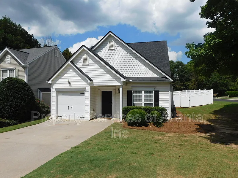 202 Woodland Way