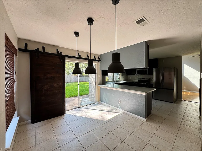 3406 Swift Creek Ct — Photo 17