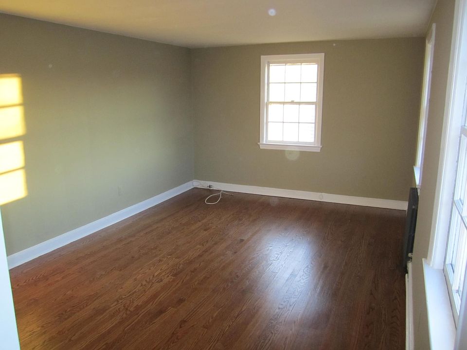 living room similar unit