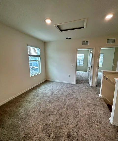 5759 Hollingworth Trl — Photo 11