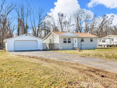 2517 Dan St, Jackson, MI, 49201