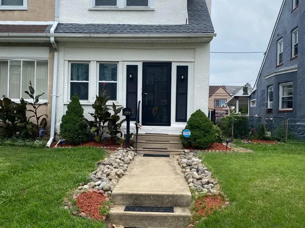 209 N Wycombe Ave, Lansdowne, PA 19050