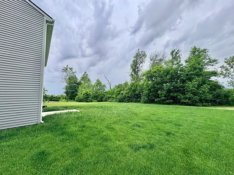 3694 Locust Dr — Photo 55
