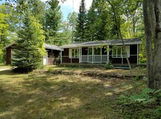 9184 Bells Rd, Cheboygan, MI 49721