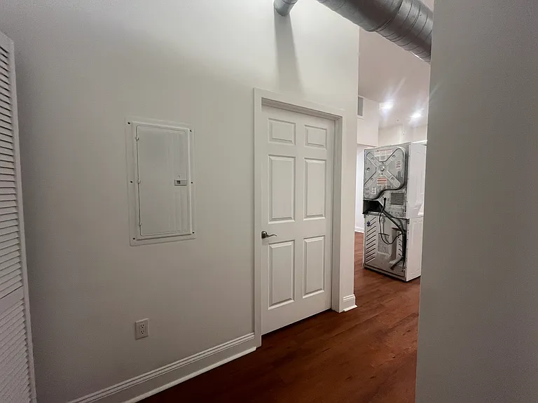 1406 Fairmount Ave #2 — Photo 13