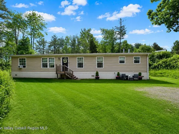 218 Route 27, East Durham, NY 12423