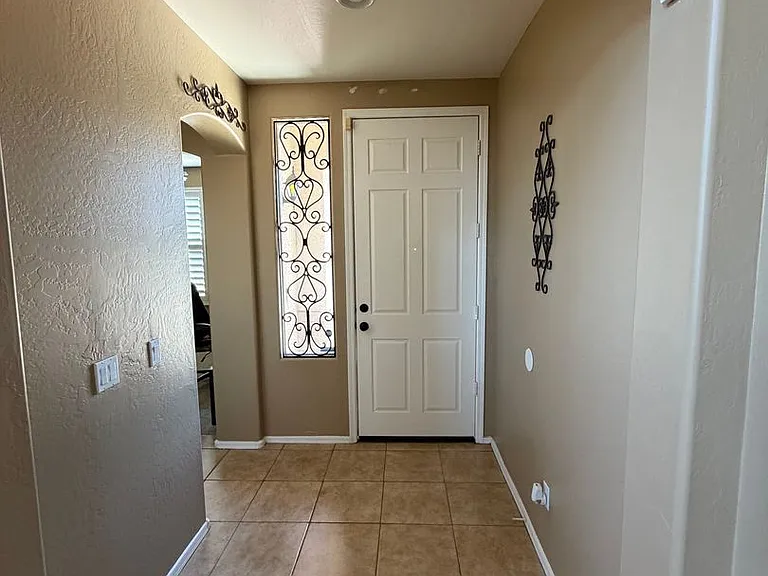 7171 S Balboa Ct — Photo 9