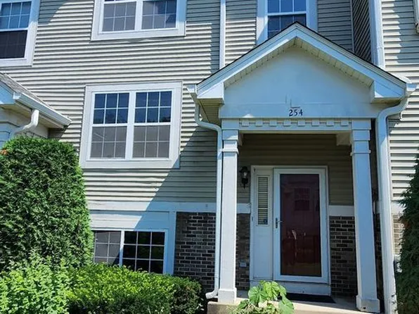 254 Holiday Ln #254, Round Lake, IL 60073