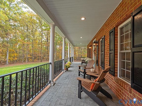 5th image of 15247 Whispering Wind Cir