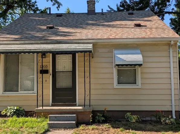 1305 Bauman Ave, Royal Oak, MI 48073