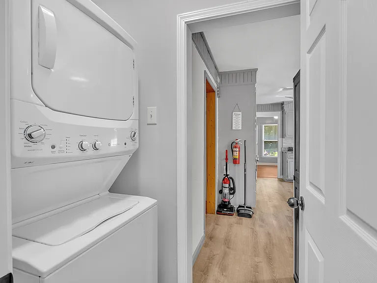 Marlwood Cir — Photo 7