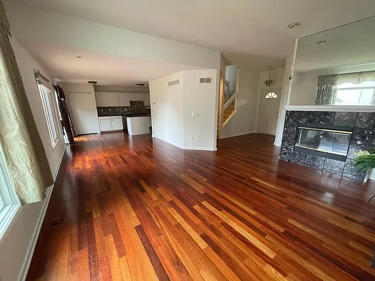 43590 Wendingo Ct — Photo 8