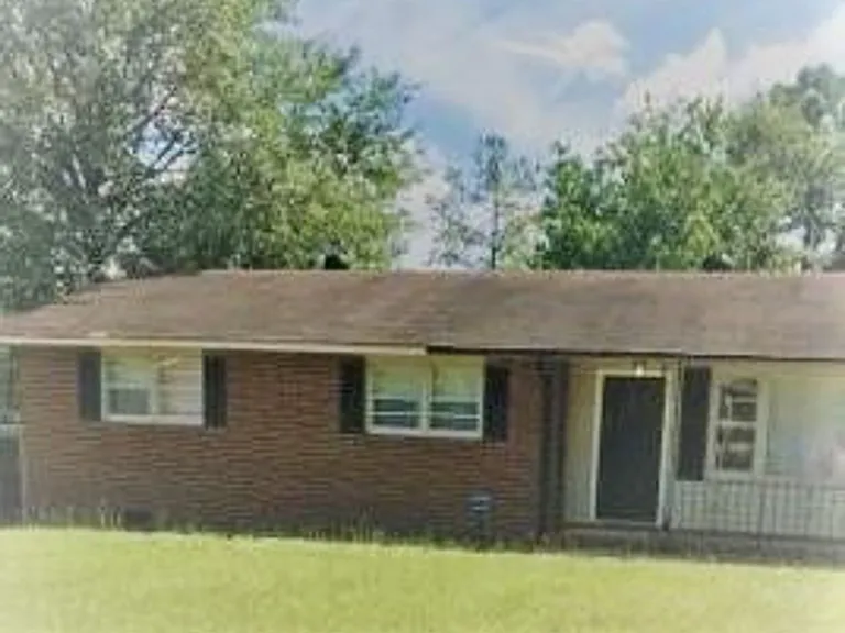 2614 Glenn Hills Dr — Photo 1