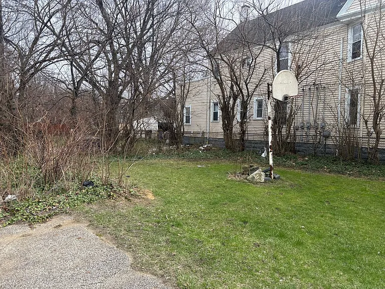 1345 Addison Rd — Photo 39