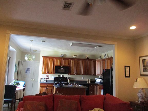 5th image of 602 Parkway Dr