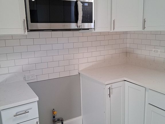 5th image of 2105 S 7th Ave