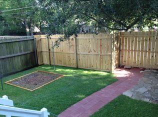 517 1/2 E Anderson St, Savannah, GA 31401
