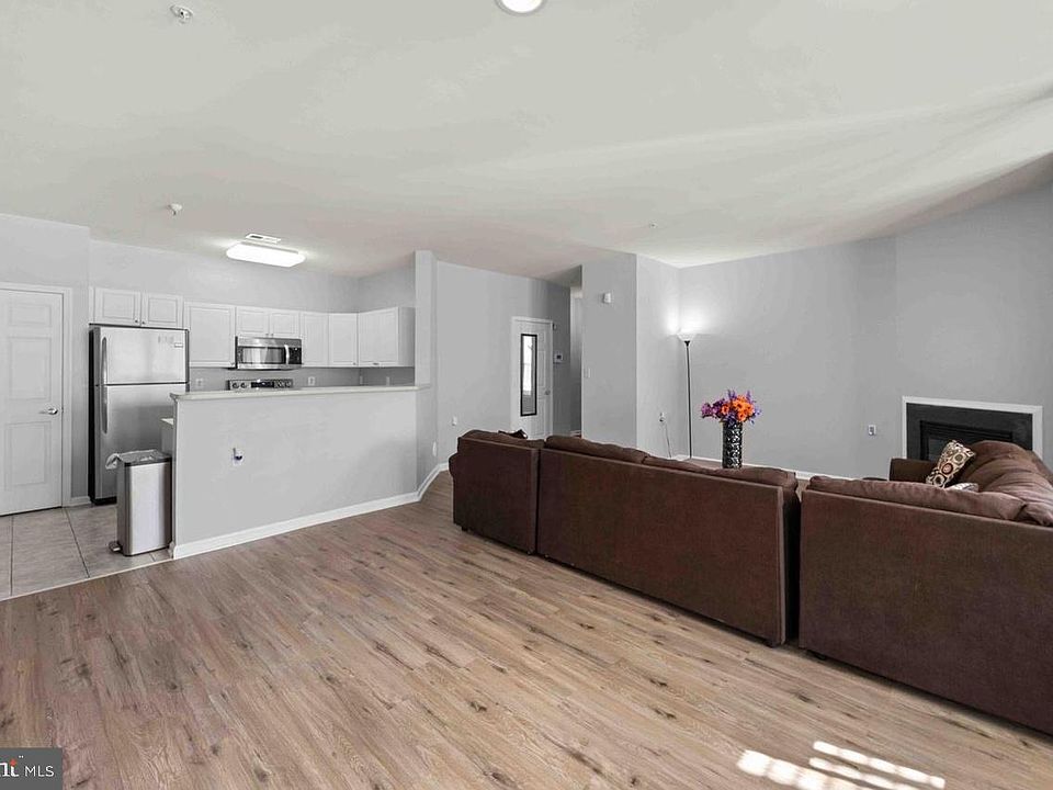 1st image of 3114 Bellamy Way