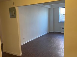 2211 New Haven Ave APT 1F, Far Rockaway, NY 11691
