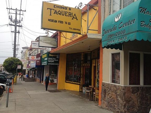 5th image of 4542-4544 Cabrillo St