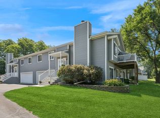 5627 Pompano Dr, Minnetonka, MN 55343