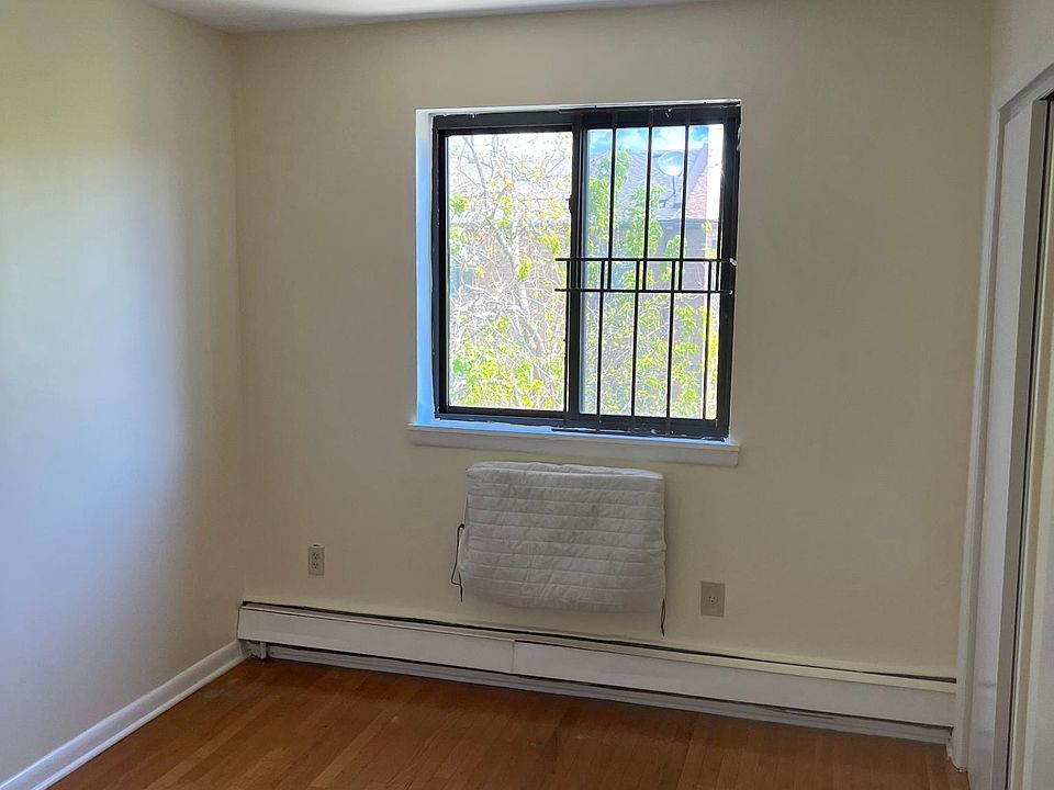 376 Ave, Bronx, NY 10465 Zillow