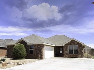 2219 Boxwood Cir, Portales, NM 88130