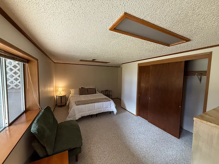 17245 Angeline Avenue South NE — Photo 7