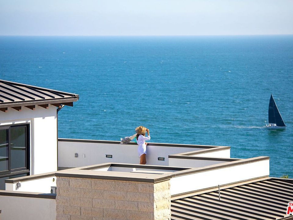 1st image of 17320 Tramonto Dr #902