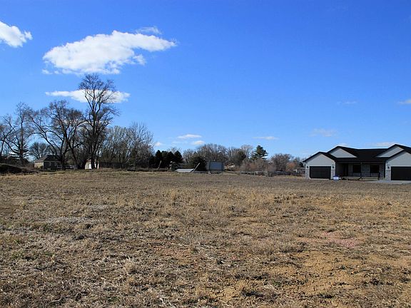 2nd image of 4501-03-05 Whitetail Ct